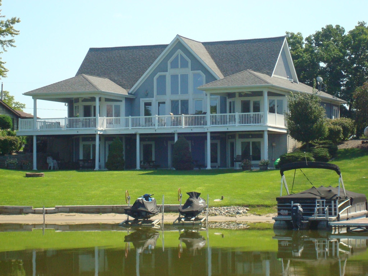 Michigan lakefront Vacation rentals